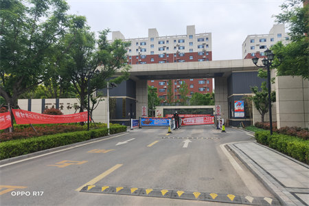 城东滕投人和天地3室1厅1卫112.6万101m2出售